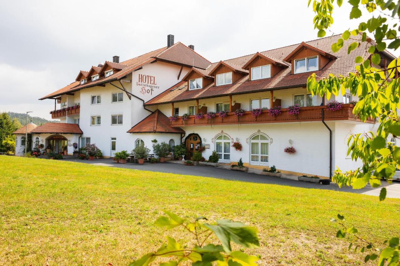 Sattelbogener Hof Hotel Traitsching Eksteriør billede