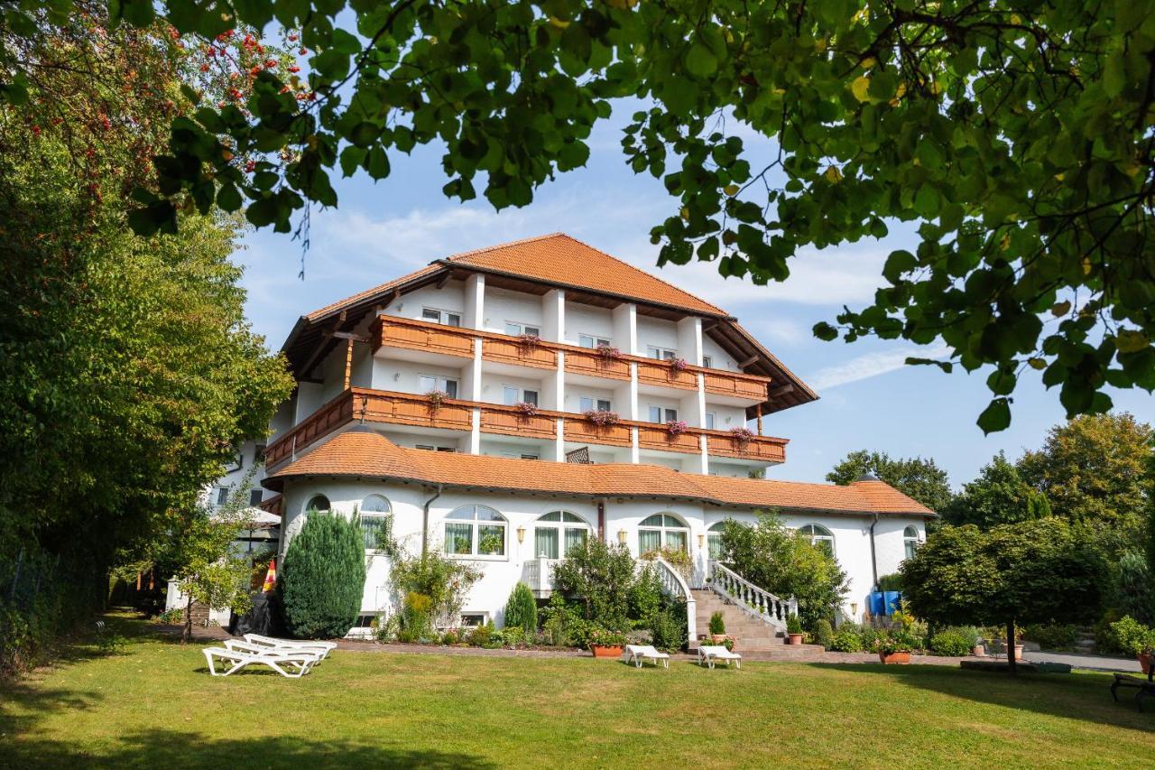 Sattelbogener Hof Hotel Traitsching Eksteriør billede
