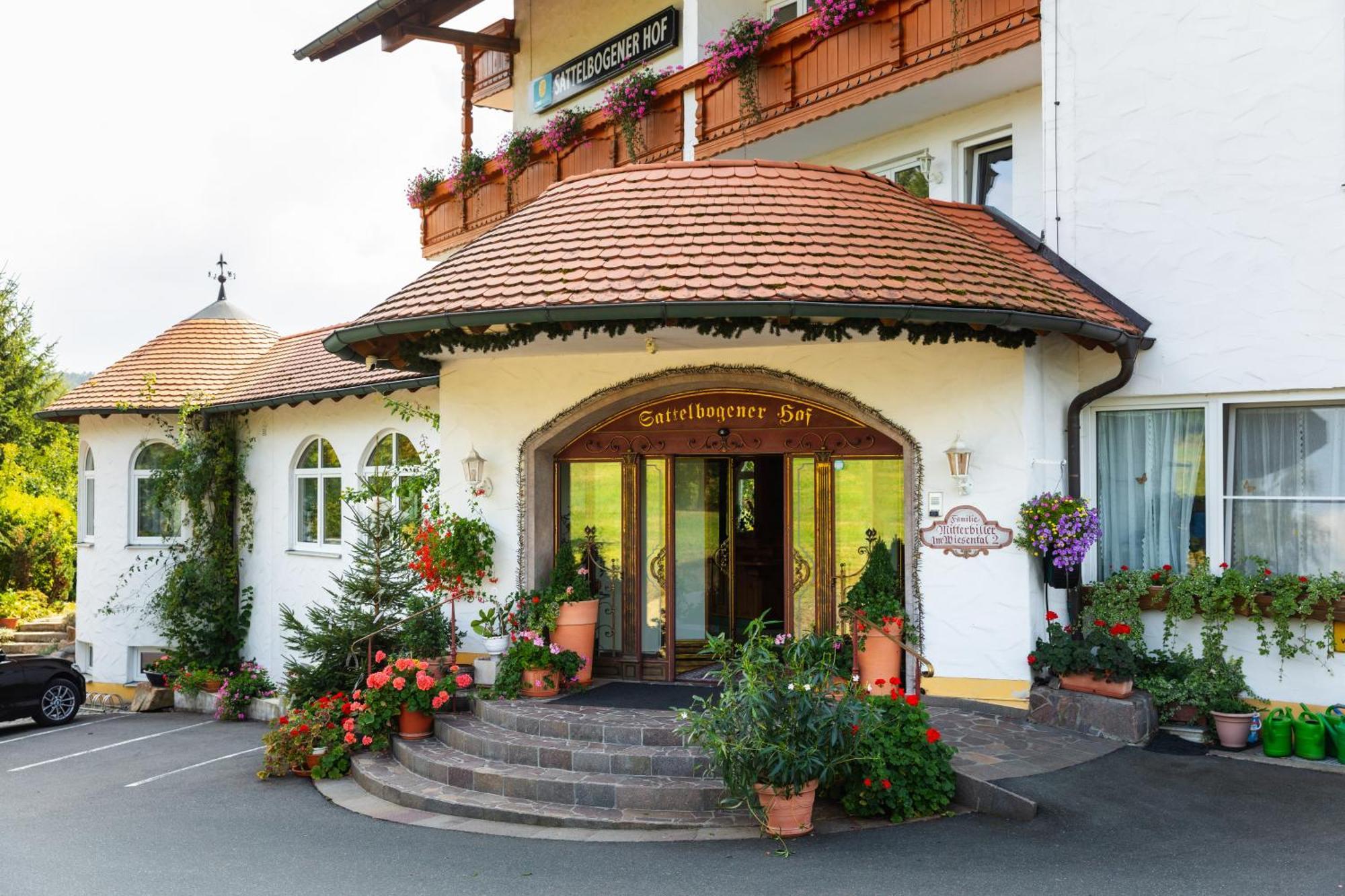 Sattelbogener Hof Hotel Traitsching Eksteriør billede