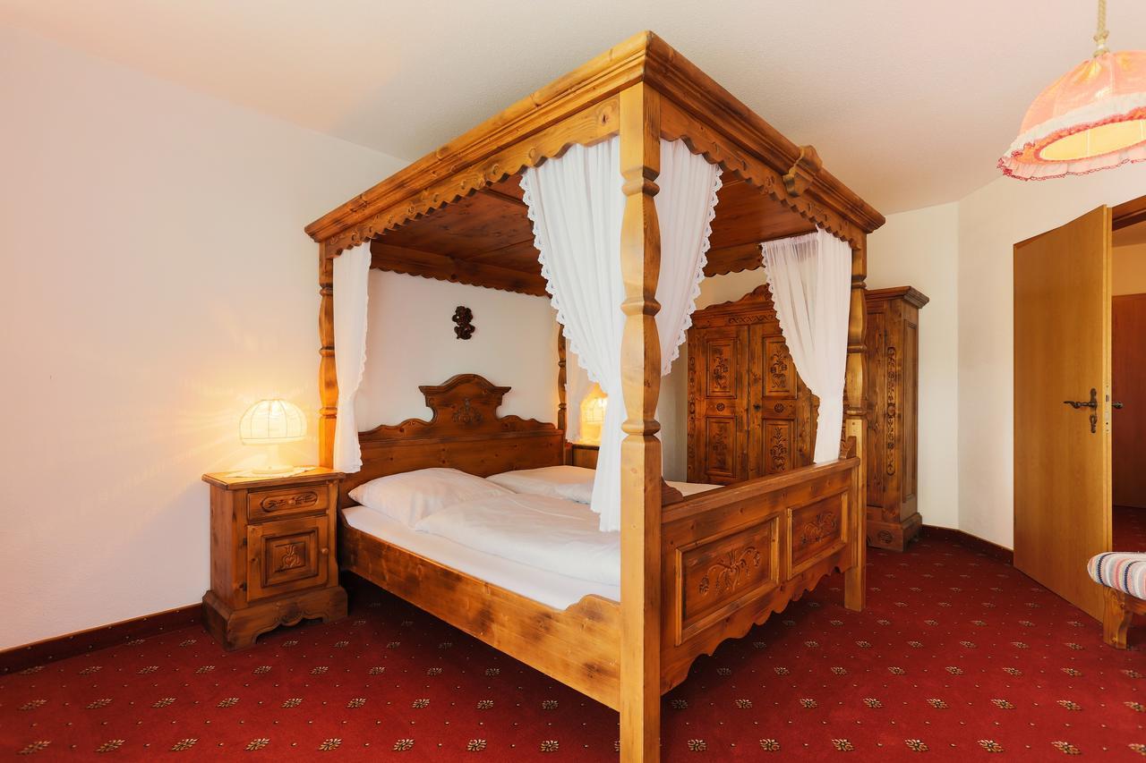 Sattelbogener Hof Hotel Traitsching Eksteriør billede