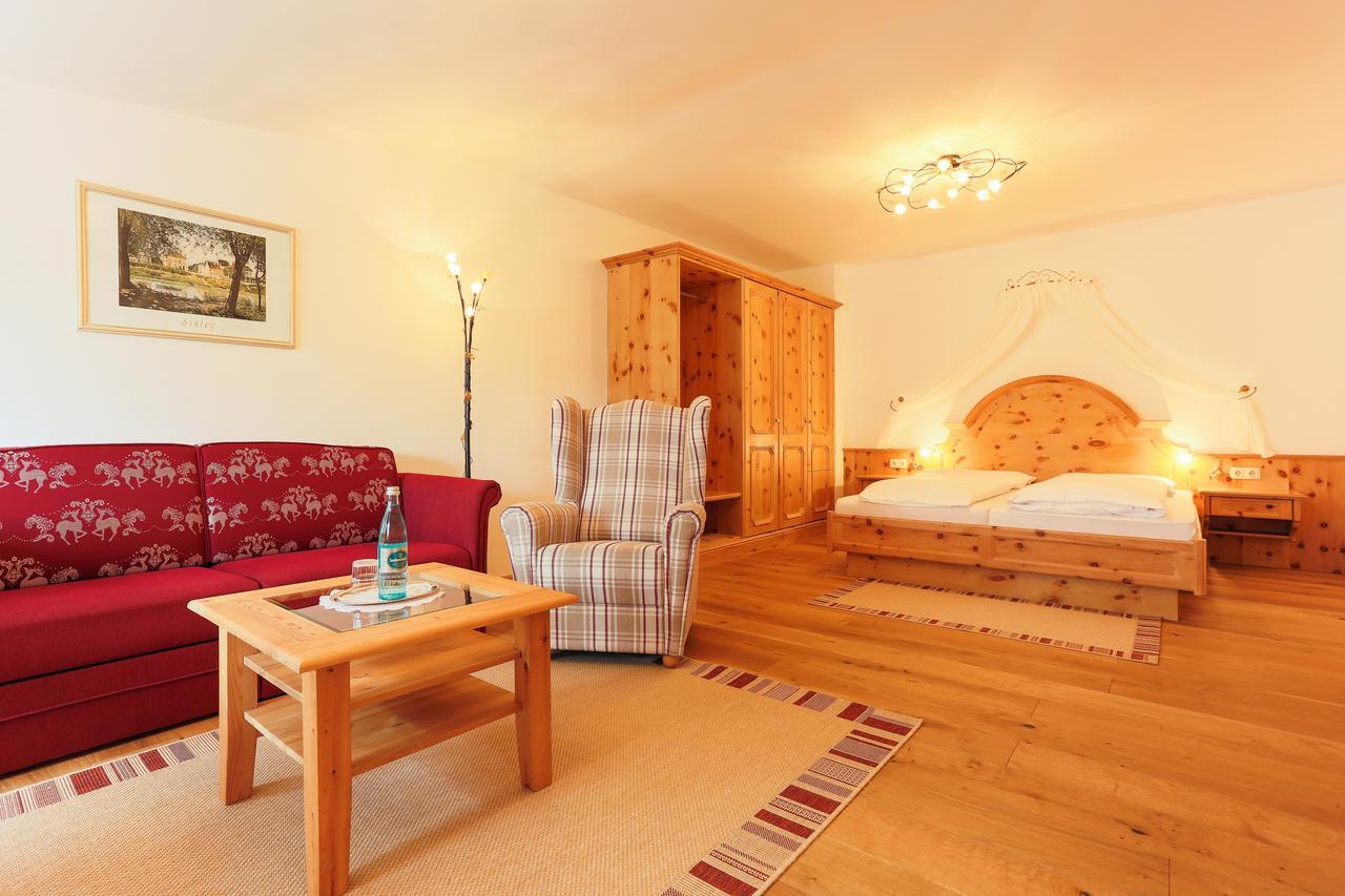 Sattelbogener Hof Hotel Traitsching Eksteriør billede