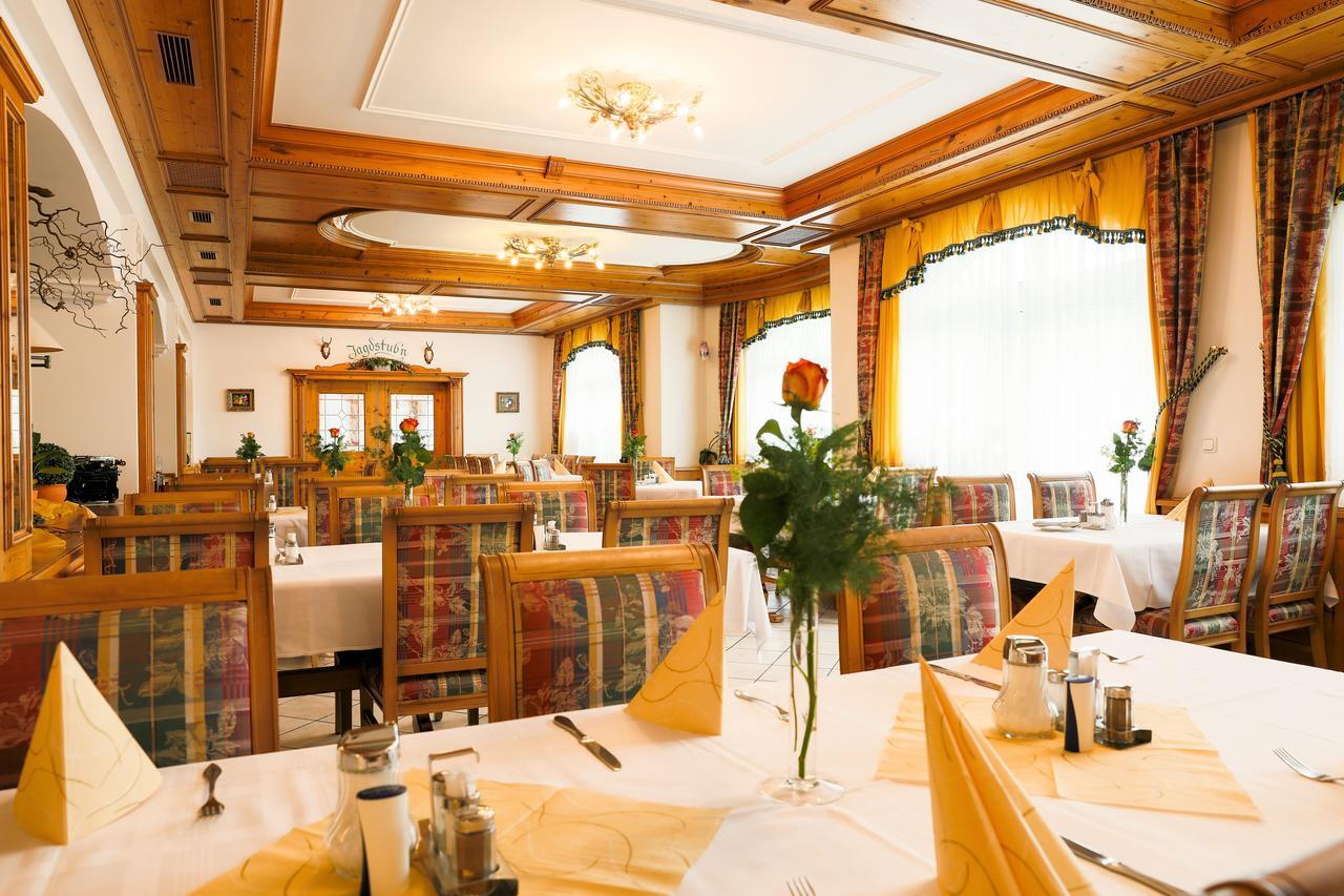 Sattelbogener Hof Hotel Traitsching Eksteriør billede