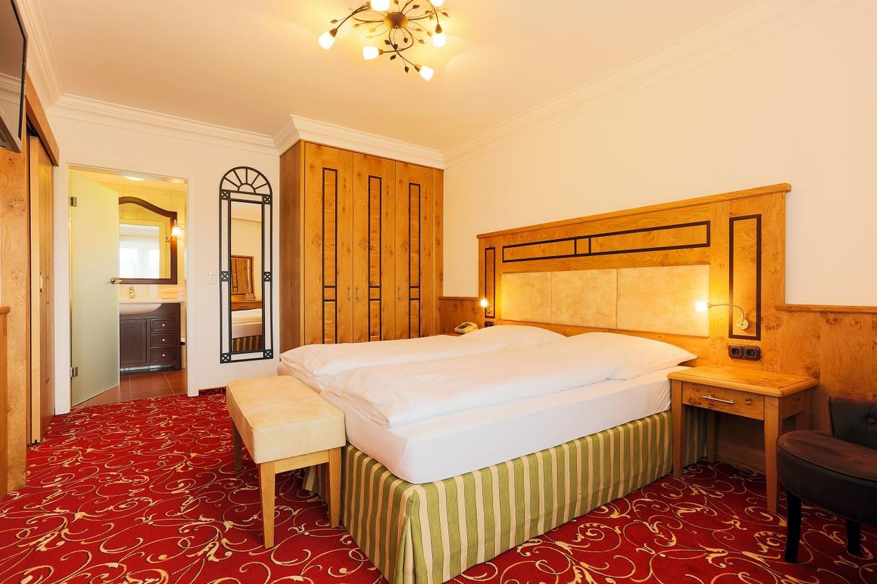 Sattelbogener Hof Hotel Traitsching Eksteriør billede
